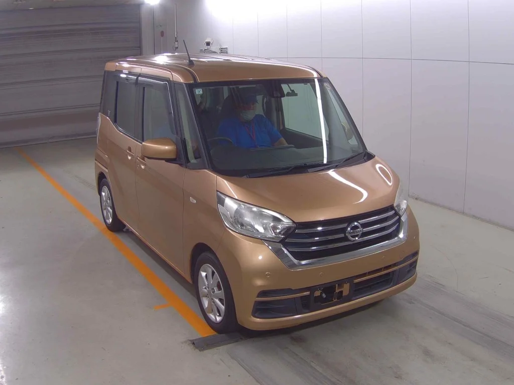 Nissan Dayz Roox B21A 2019